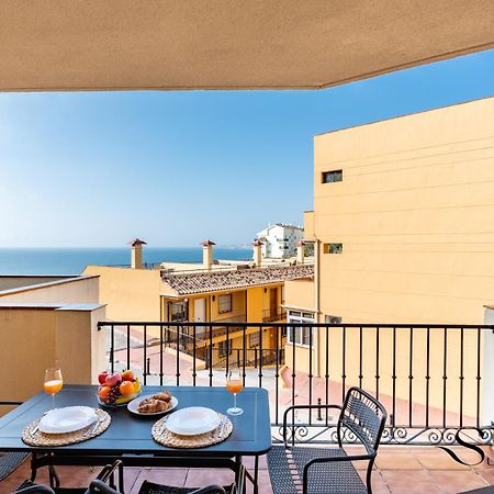 Beachside Retreat With Private Terrace เบนัลมาเดนา ภายนอก รูปภาพ